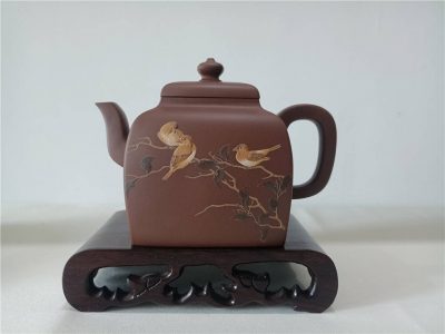与书画陶艺名家袁子姵合作（袁强制壶 袁子姵泥绘）