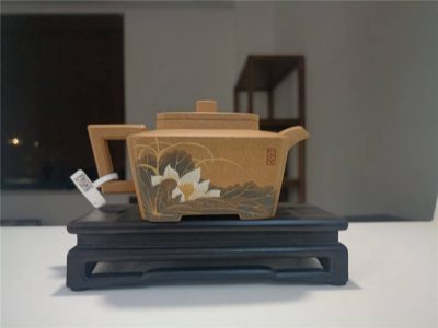 古法手工：方升壶（子姵泥绘）